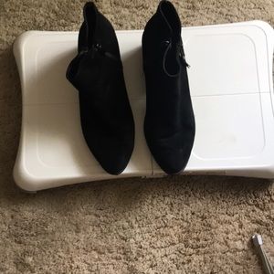 Not sure what brand black suede booties size 8 good condition side zip